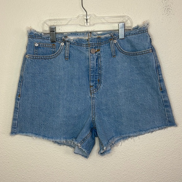 Urban Outfitters Pants - Urban Outfitters BDG Cut Off Jeans Shorts . Size 27